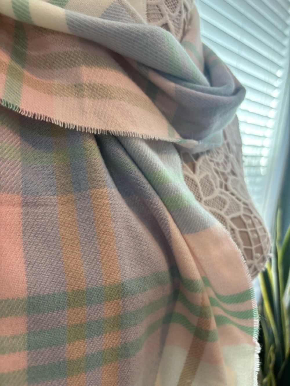 Cashmere Spring Scarf - Picture 3 of 5